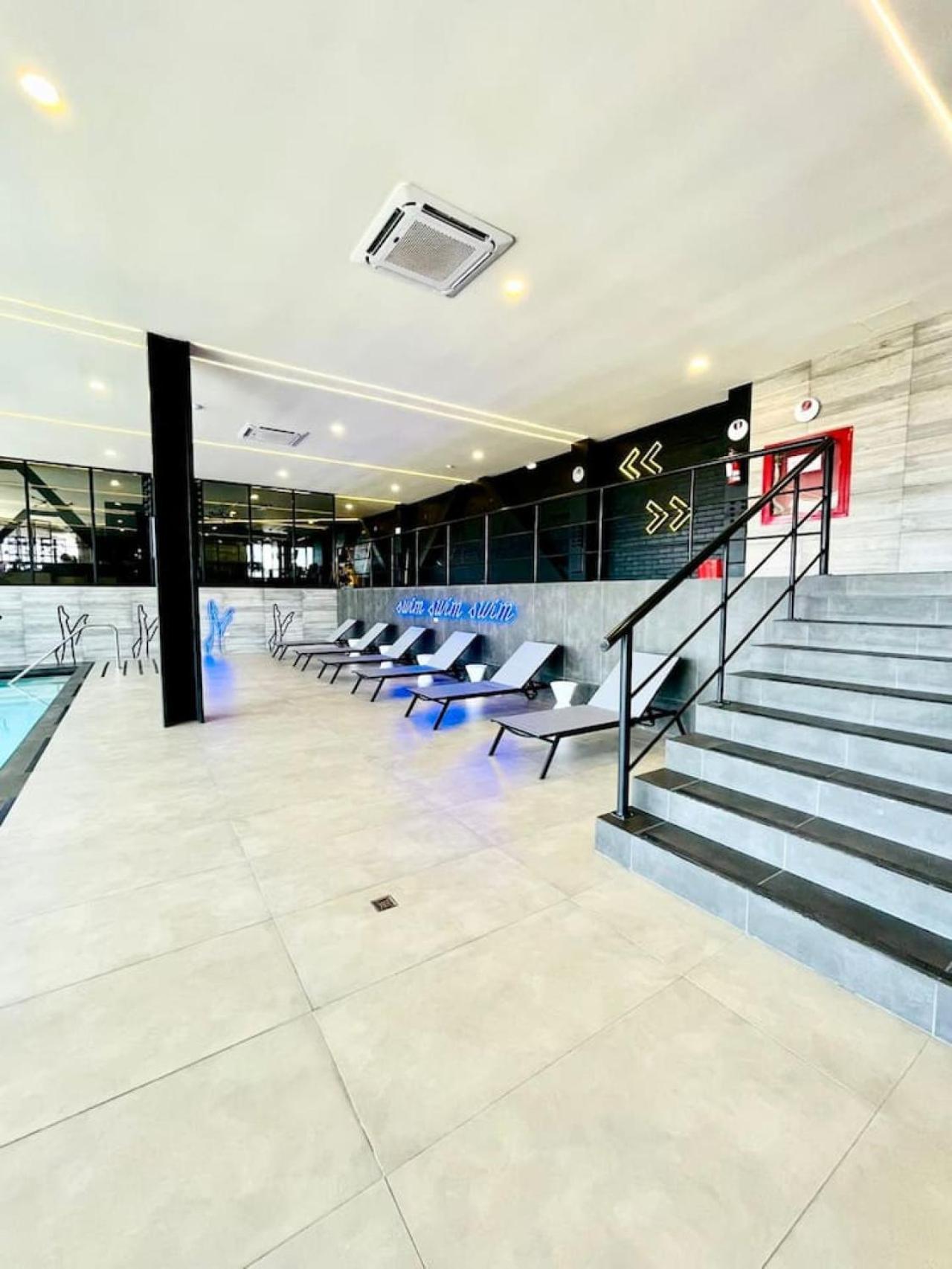 Sie7E By Cosmopolitan Tijuana Apartment Luaran gambar